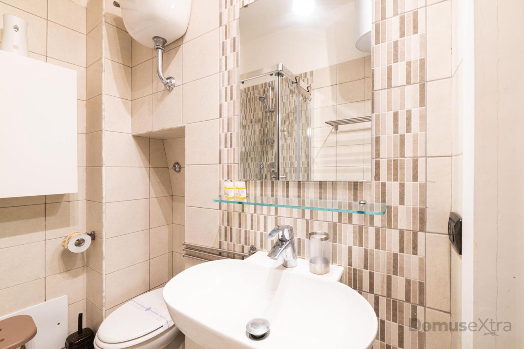 Villari Guest House By Domusextra Napoli Ngoại thất bức ảnh